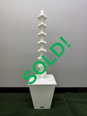 Single-Tower Hydroponic Tower – Indoor Grow Tower - 32 Plants (Used)